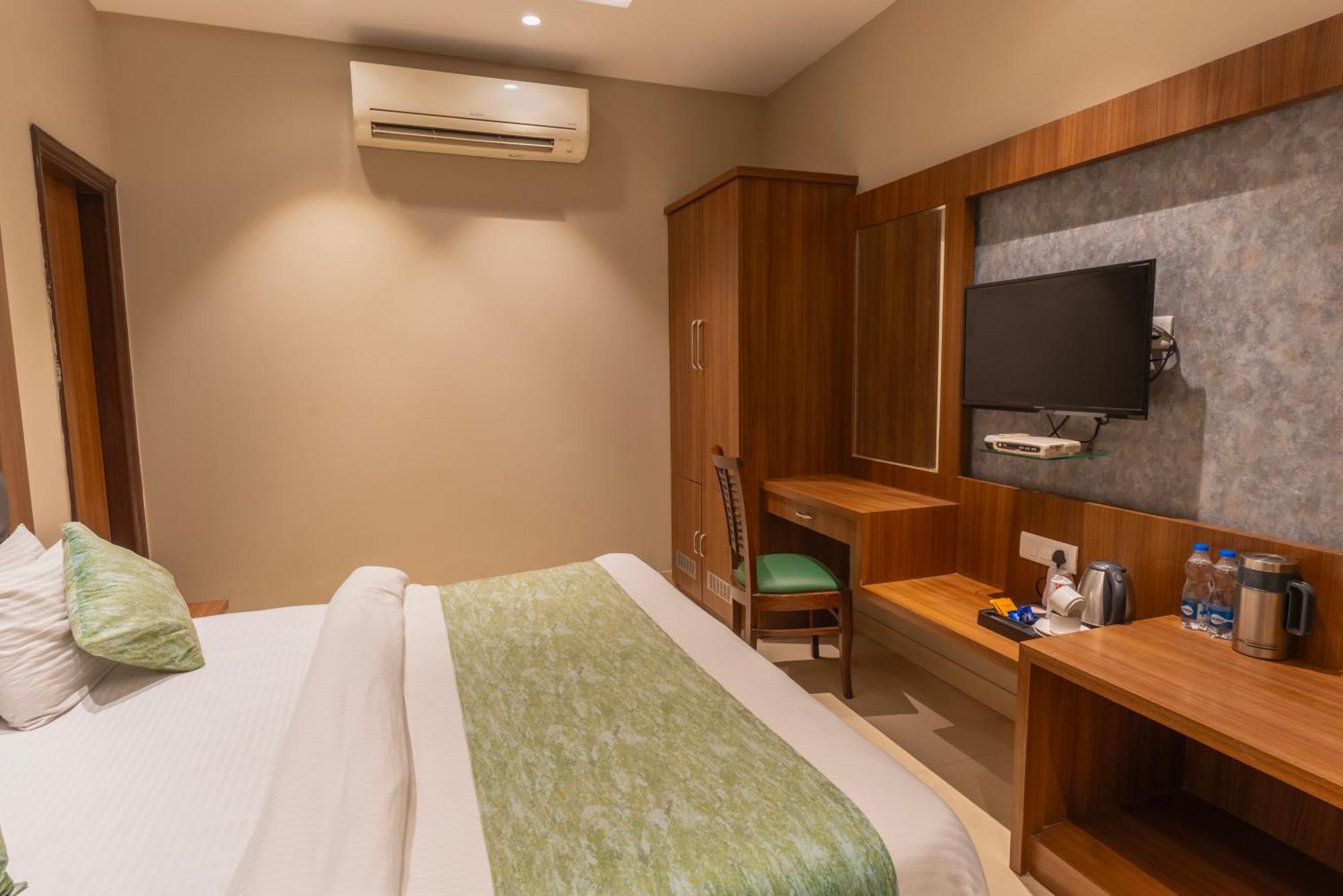 Hotel Amritsar International 2 Min Walk From Amritsar Bus Stand Exteriér fotografie