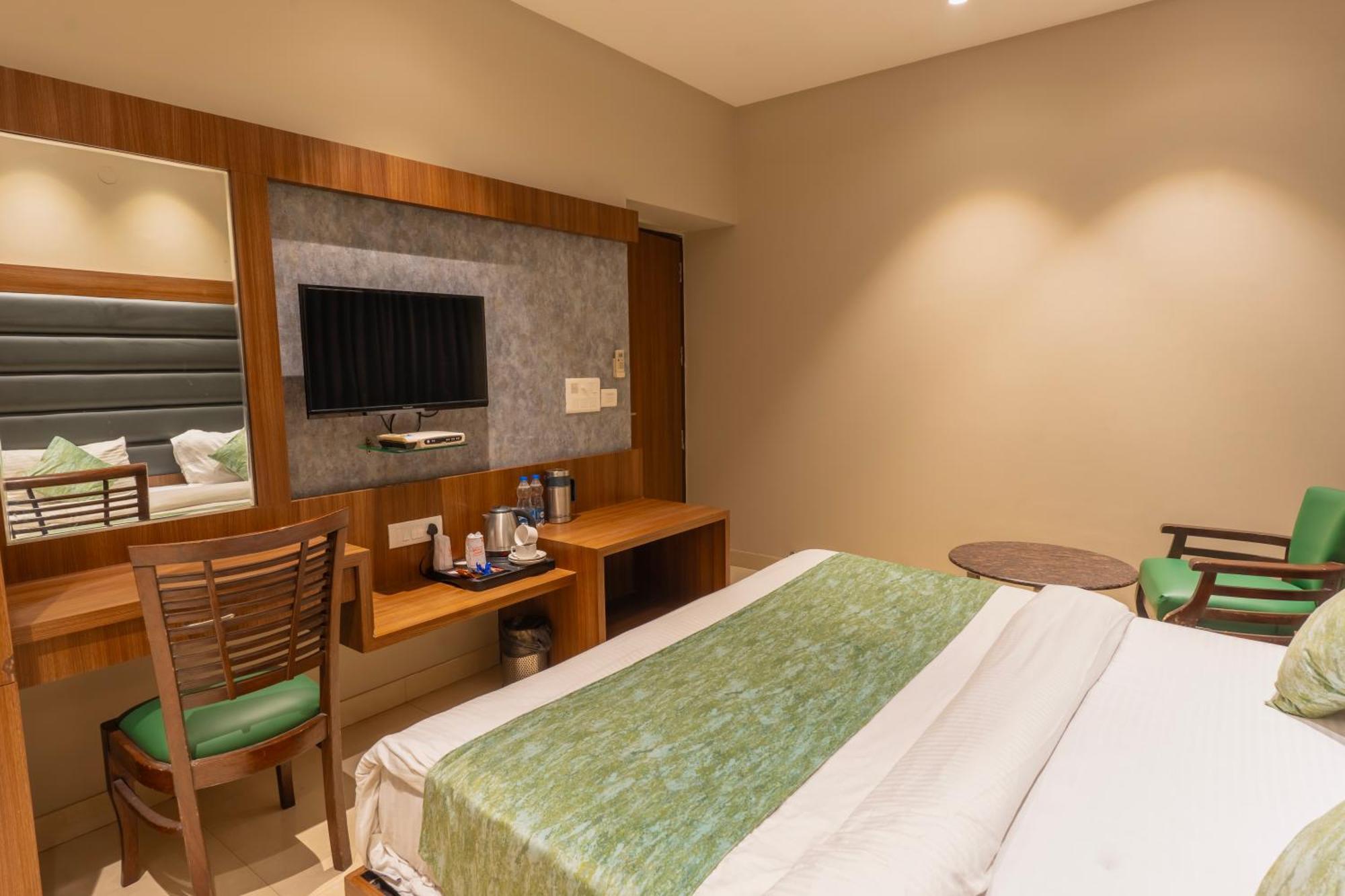 Hotel Amritsar International 2 Min Walk From Amritsar Bus Stand Exteriér fotografie