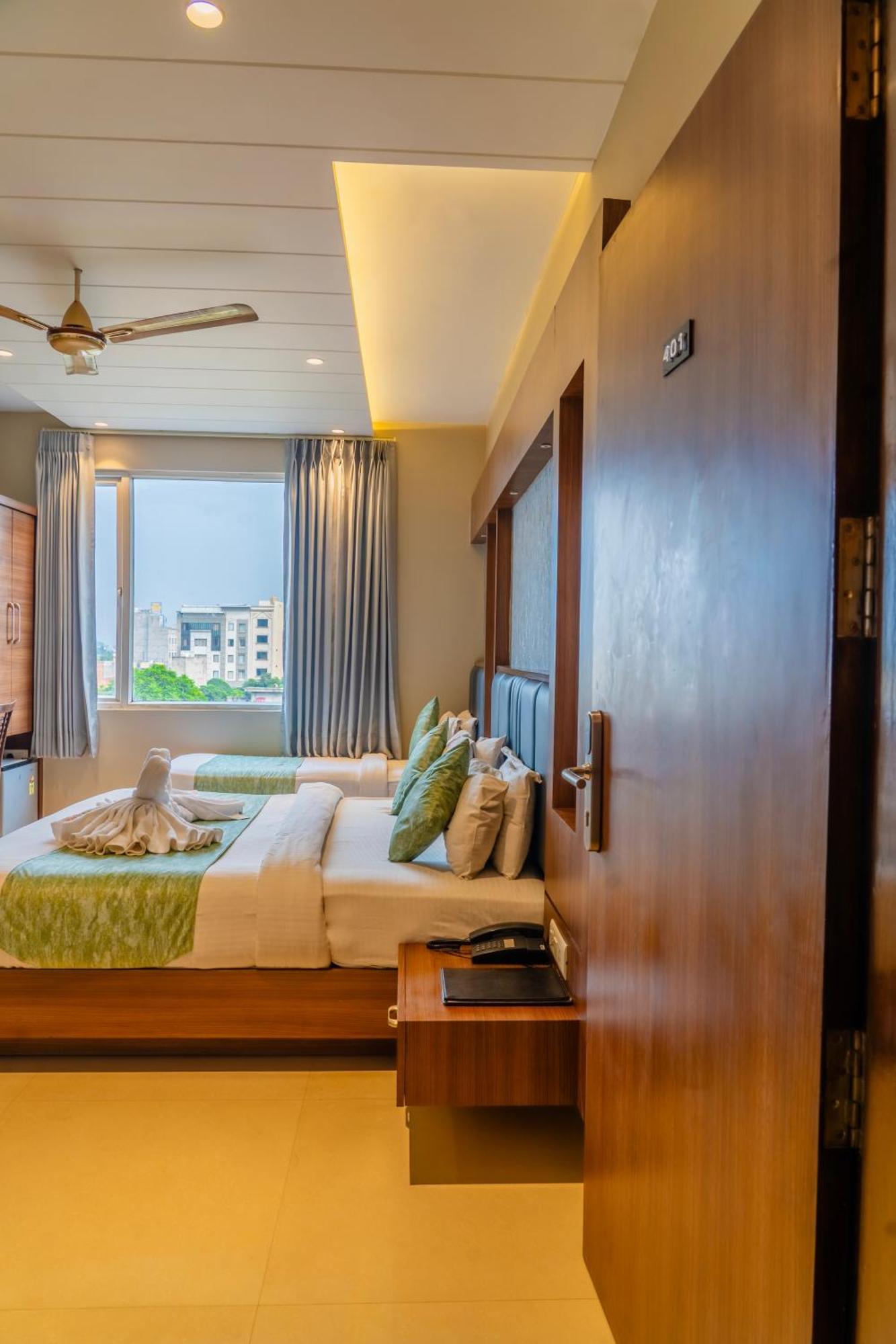 Hotel Amritsar International 2 Min Walk From Amritsar Bus Stand Exteriér fotografie
